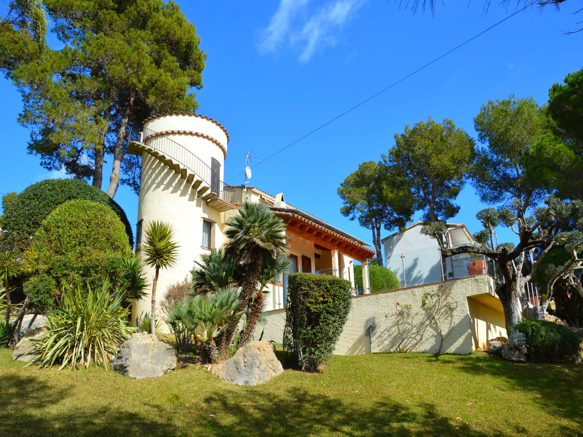 Villa - L´estartit - 4 bedrooms - 8 persons