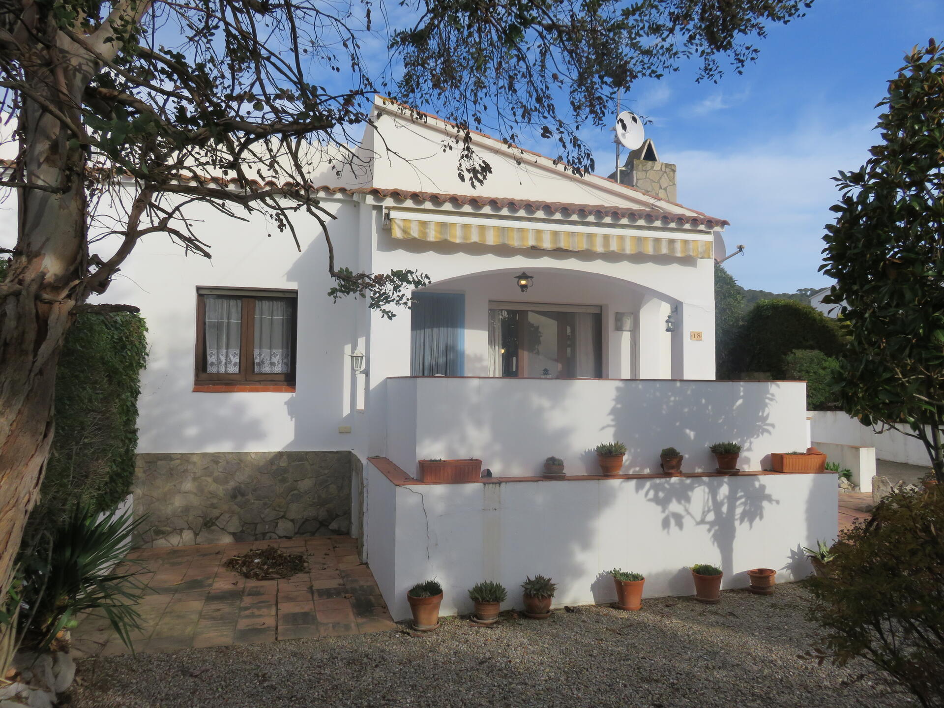 House - L´estartit - 2 bedrooms - 0 persons